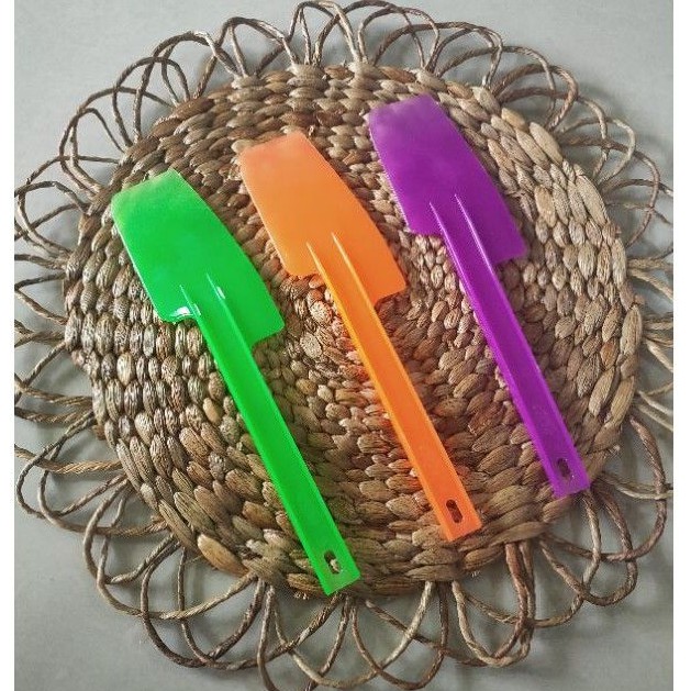 Solet/spatula Plastik jumbo warna