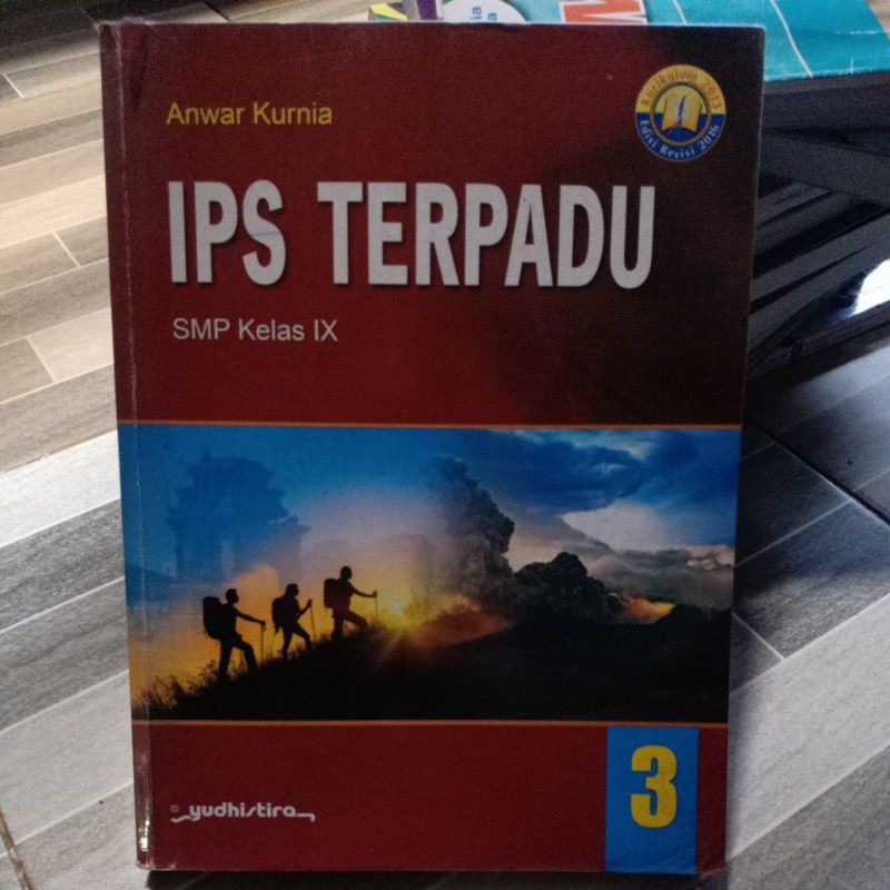 

BUKU IPS TERPADU UNTUK SMP KELAS XI PENERBIT YUDHIS TIRA