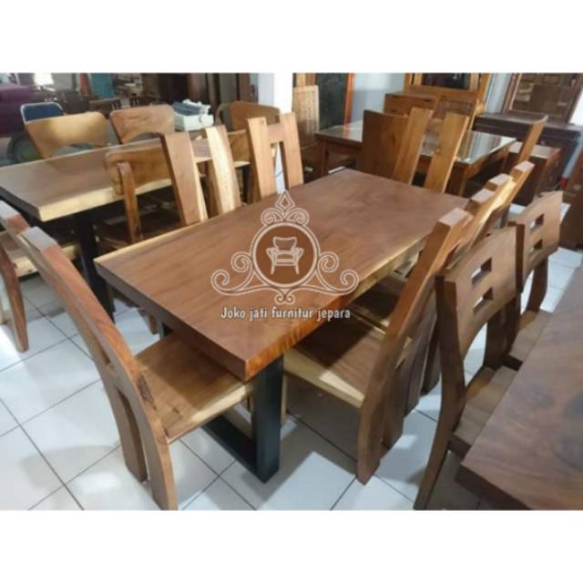 Kursi meja makan kayu trembesi