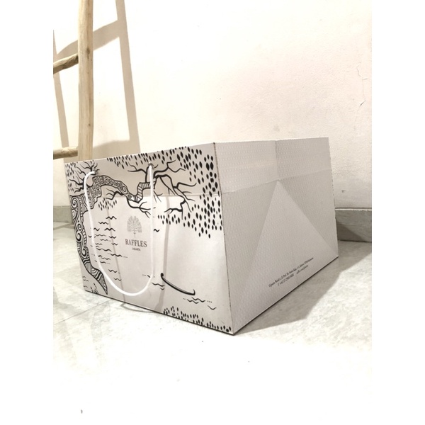 

paperbag raffles Jakarta/paper bag/tas kertas/goodie bag/kantong kue