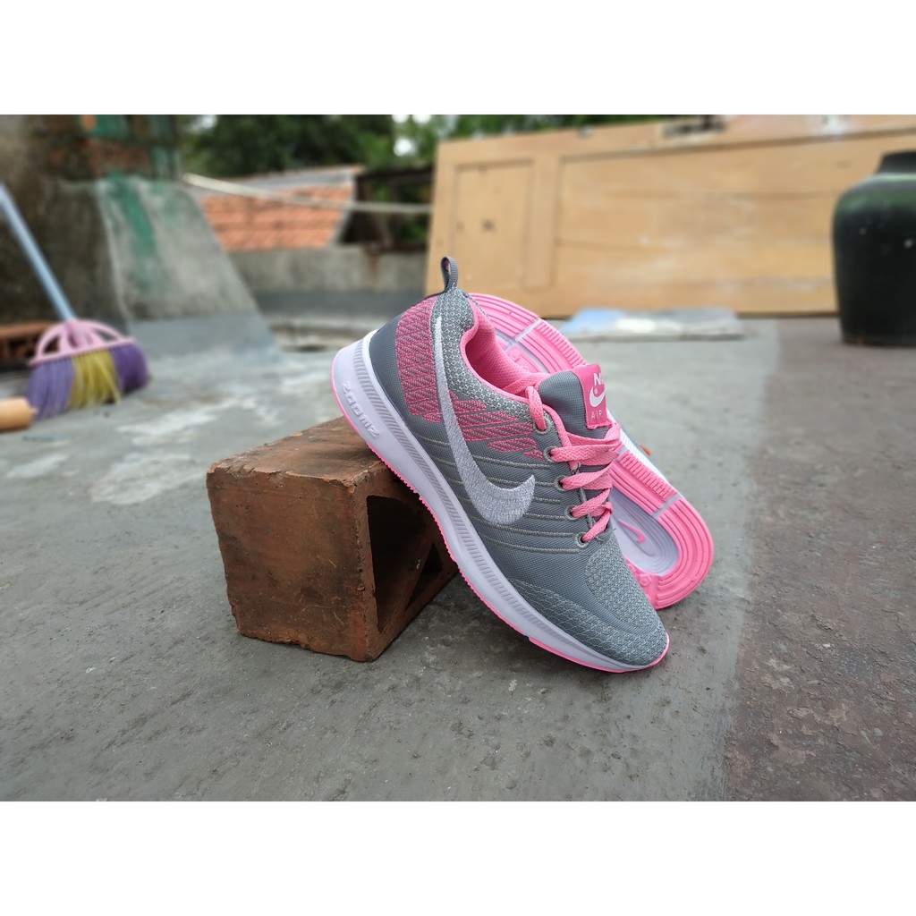 SEPATU WANITA NIKE ZOOM RUNNING SEPATU CASUAL CEWEK MADE IN VIETNAM