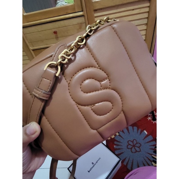 preloved nena bag buttonscarves