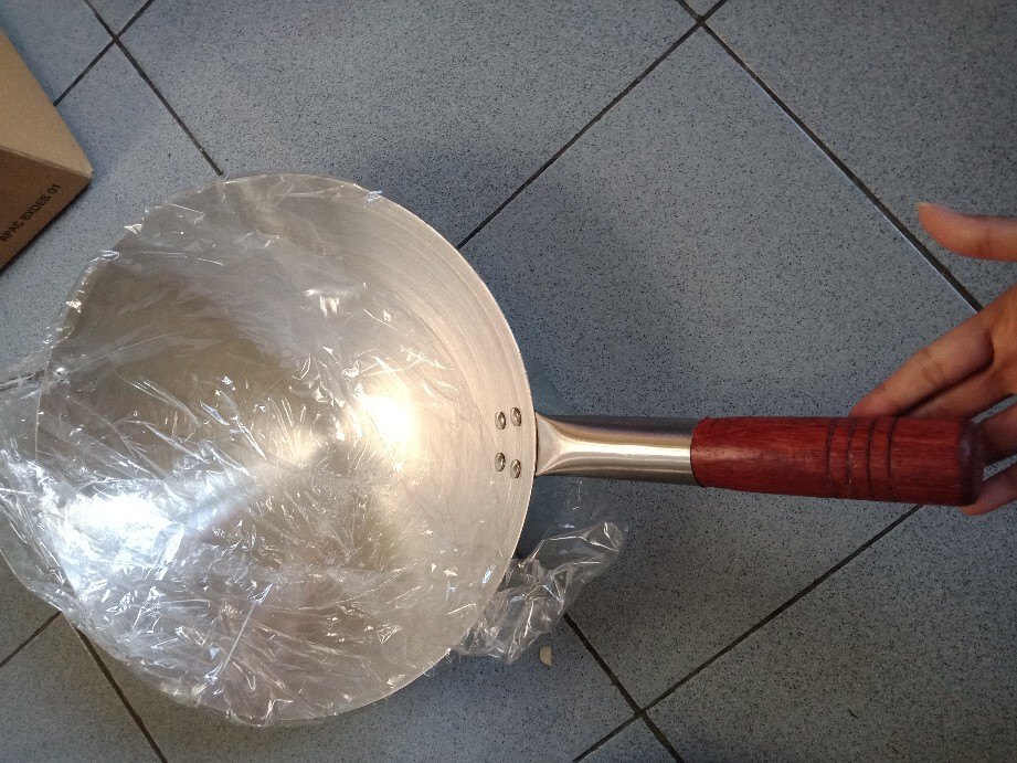 Wajan Stainless Calypso Anti Lengket Gagang Panjang Kayu 32cm