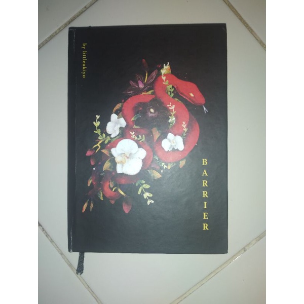 FANBOOK TAEKOOK BARRIER HC *cek desk