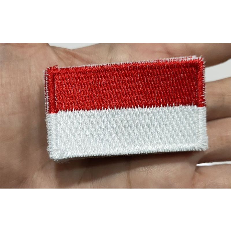 BET / BADGE BENDERA MERAH PUTIH