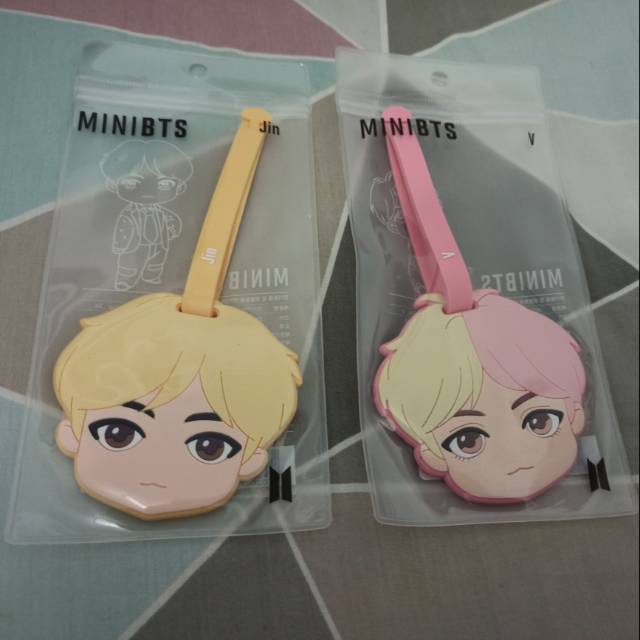 Luggage Tag Pop Up Store BTS