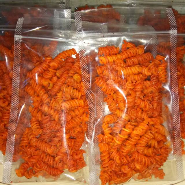 

Makaroni Pedas Aroma Daun Jeruk