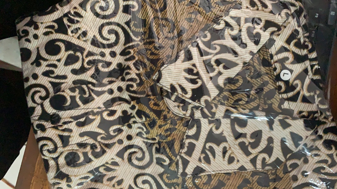 Couple Batik Motif Asmat Kalimantan