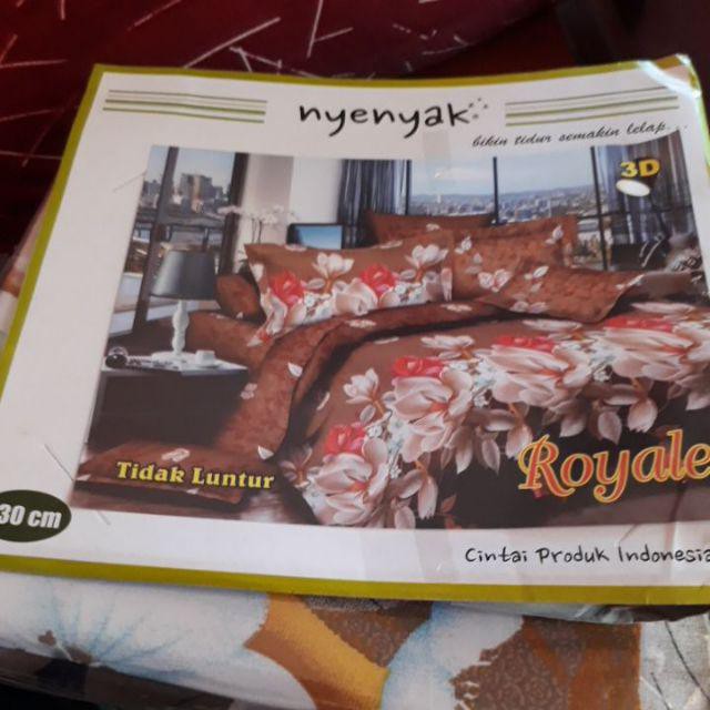 Sprei Nyenyak Royale - 200x200 / 180x200 / 120x200