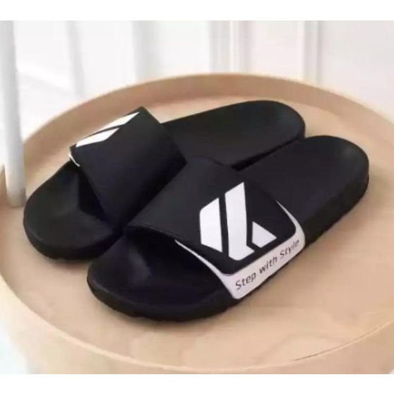 SANDAL SLIDE PRIA KITTO