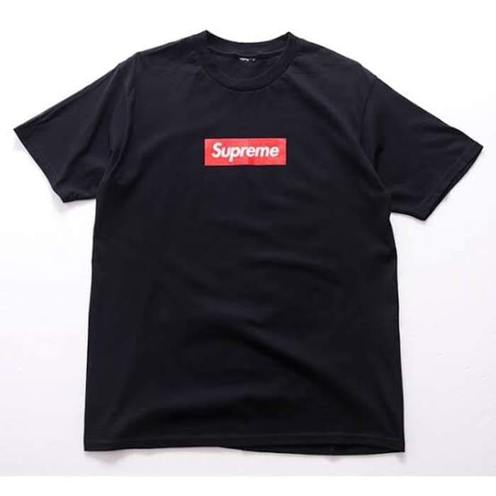 T shirt supreme logo box
