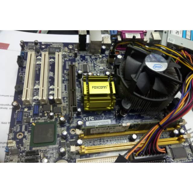 Mobo G31+proc core2duo+fan+ram ddr2 4gb+psu