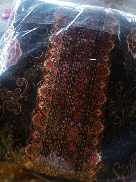 Couple Rok Batik Dan Kemeja Mega Mndung