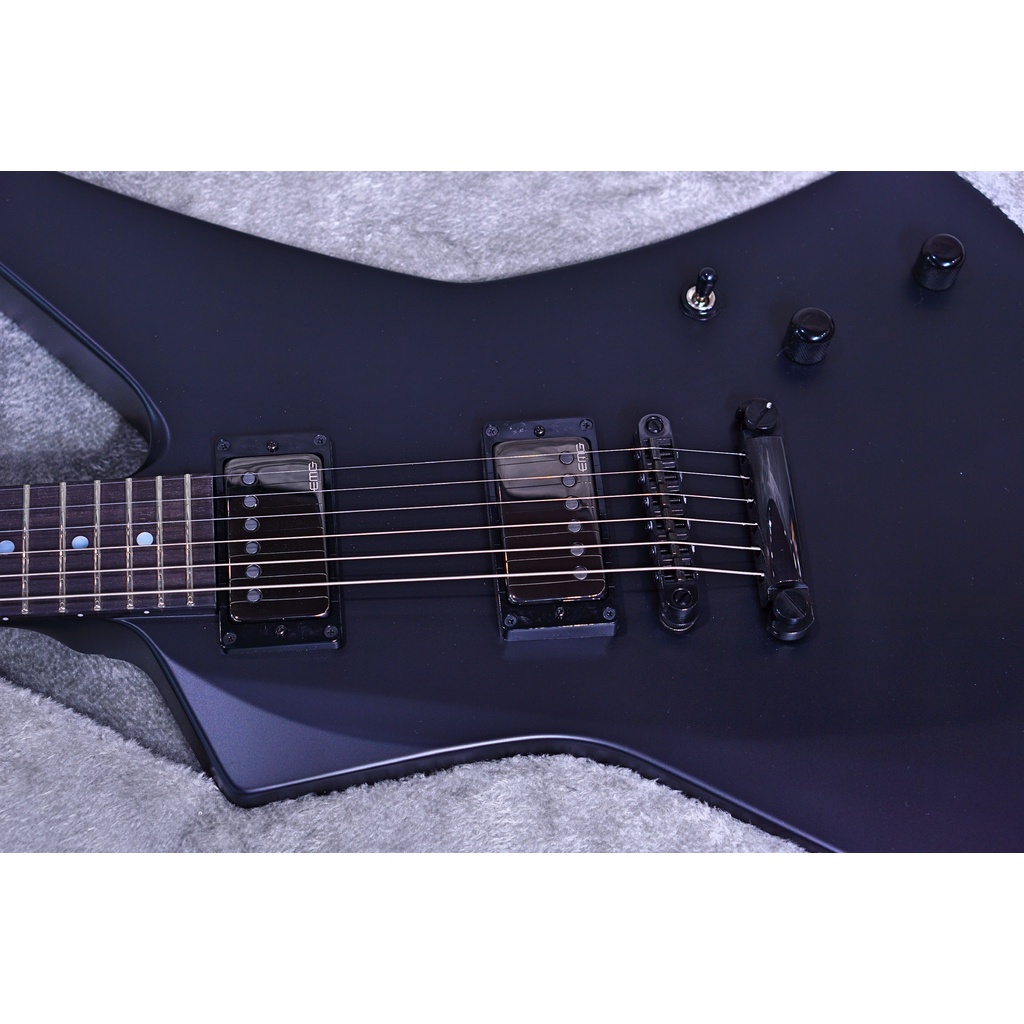 ESP Snakebyte James Hetfield signature satin Black E5680202