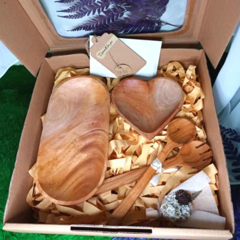 

GIFT BOX L2 - Hadiah Ulangtahun - Wedding - Dll