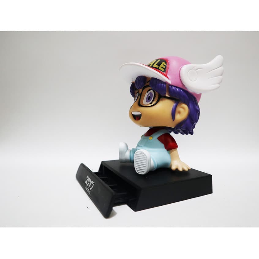 Pajangan Dashboard Mobil Bobble Head Kepala Goyang Dr Slump Arale