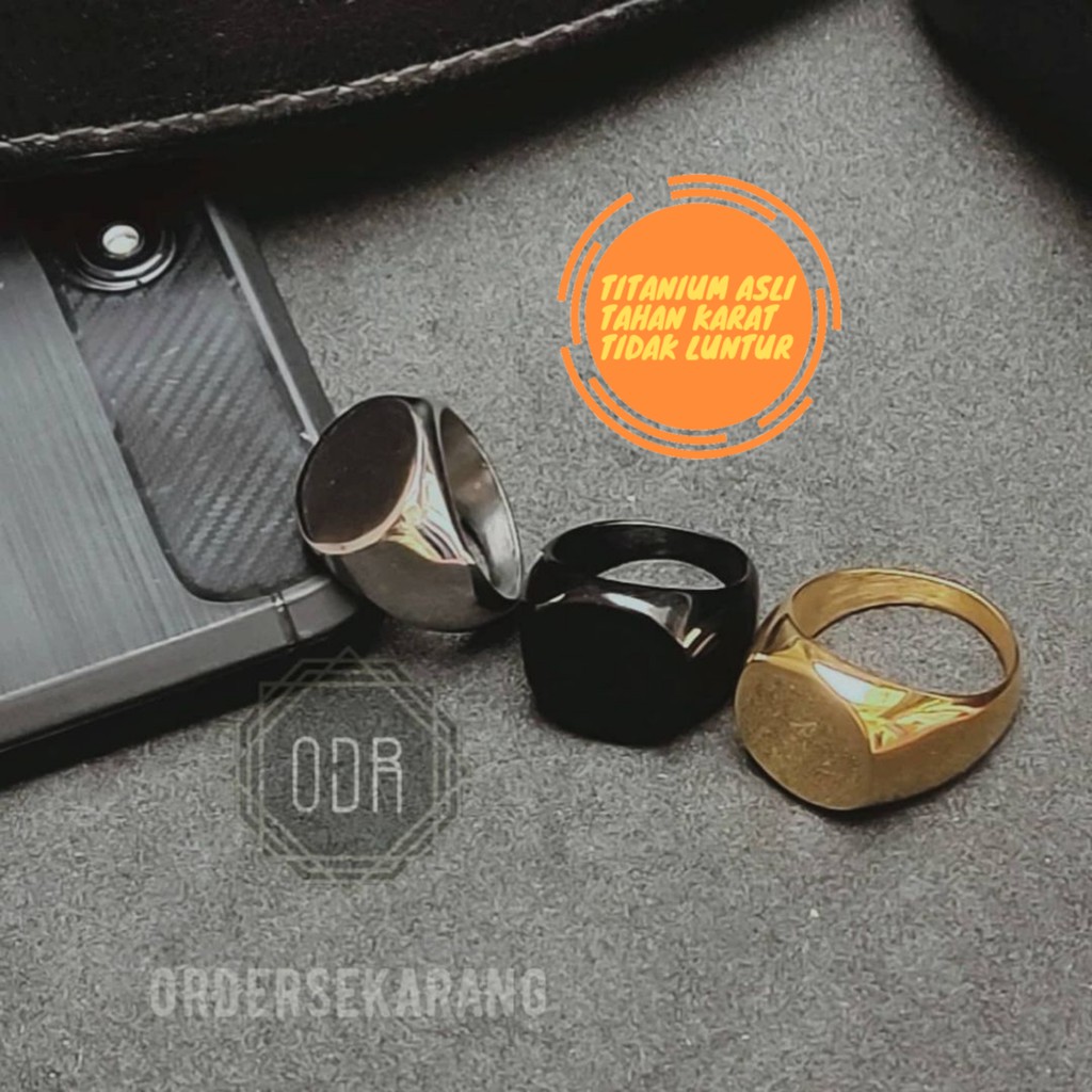 Cincin titanium Signet ring Oval aksesoris pria dan wanita