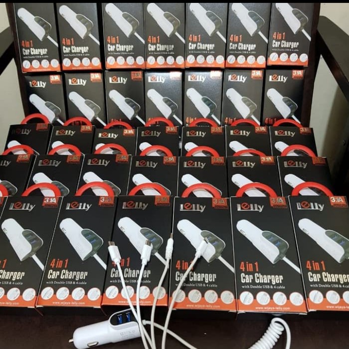 Lelly 4 in 1 Charger Mobil/Saver/Car charger 3.1A dengan 4 Cable&2USB