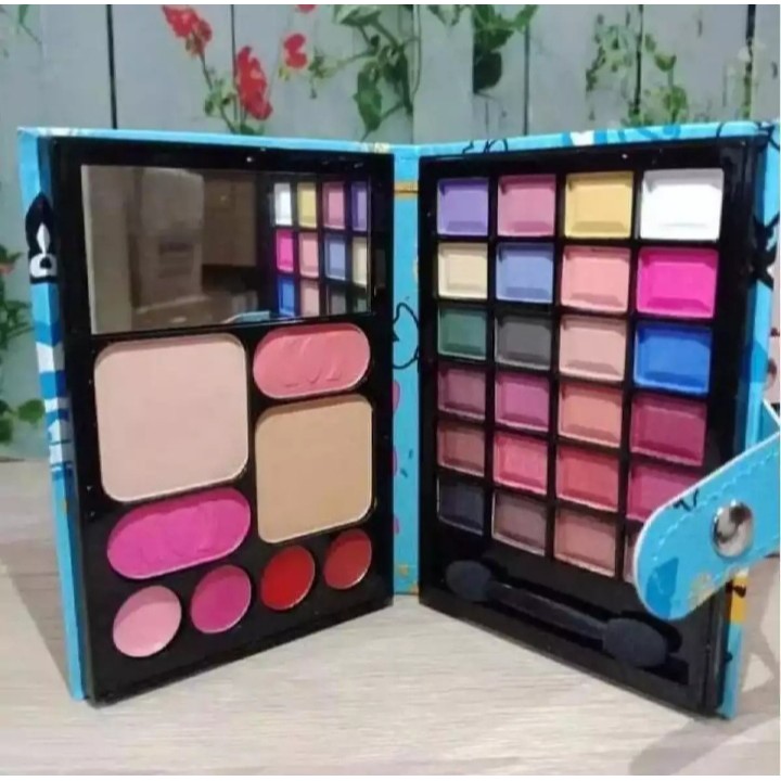 Eyeshadow Make Up Dompet 5 in 1 Ukuran Sedang