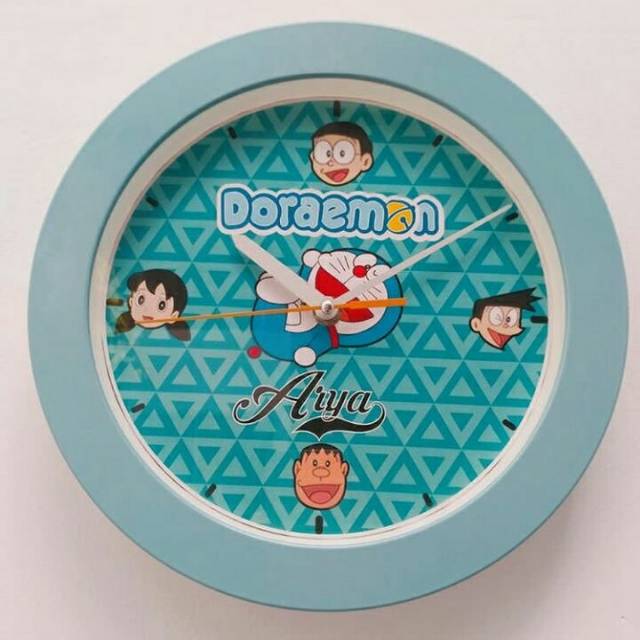 Jam dinding doraemon custom nama