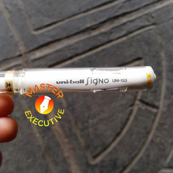 

Enjoy!!-83 Uniball Signo Broad JAPAN White Gel Ink Roller Ball / Pen Jel Putih