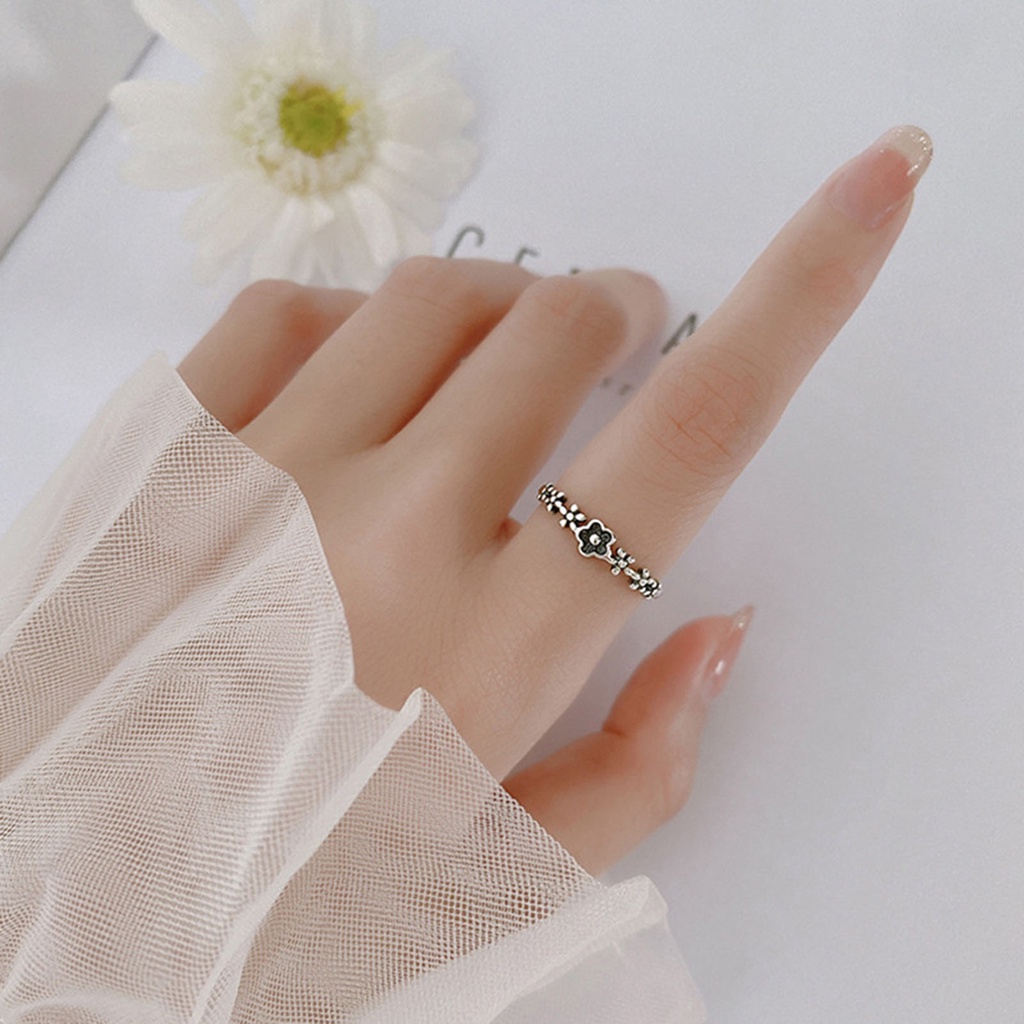 Hu Hu Hu Hu Hu Alat Bantu Pasang Kacamata♡ Cincin Model Terbuka Desain Bunga Gaya Retro Untuk Wanita