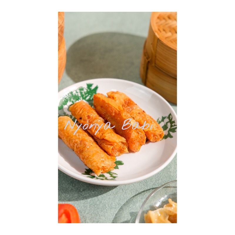 

Siomay Babi Kulit Tahu Ny. Babi