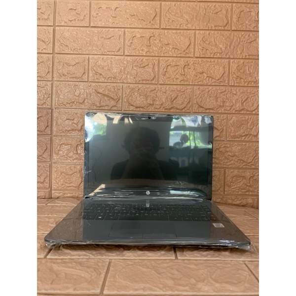 LAPTOP BARU HP 240 G7 /CORE I3-1005/4GB/SSD 512GB