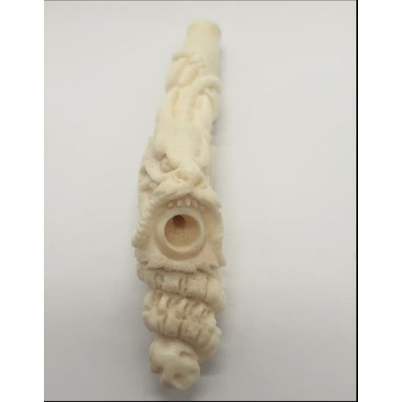 Pipa rokok Tulang Ukiran