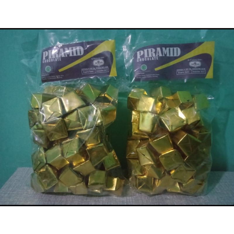 

Coklat Piramid