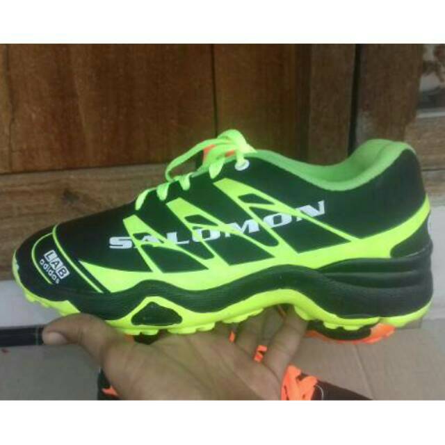SEPATU ADIDAS SALOMON RUNNING JOGING LARI TENIS FUTSAL BASKET SLOP SELOP SNEKER SNAKER SPORT CASUAL