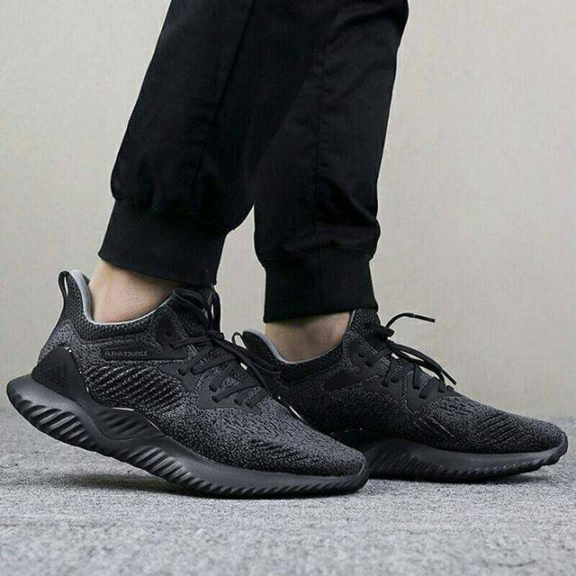 Sepatu Adidas Alphabounce Beyond Carbon Grey Core Black Abu-abu Hitam Premium original sneakers