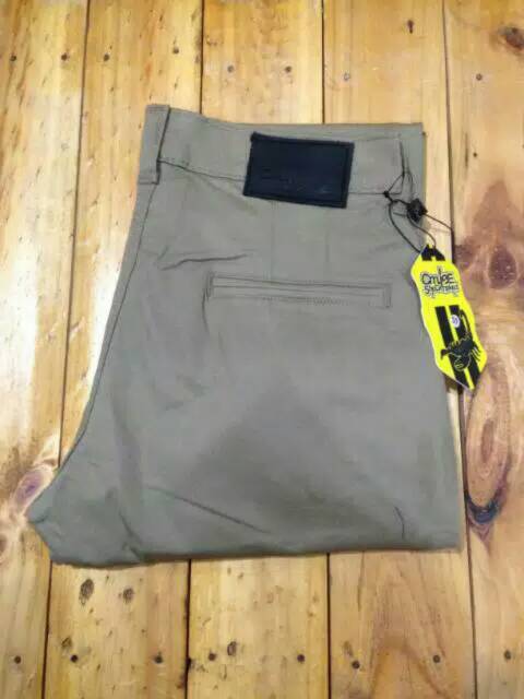 Celana Cinos Panjang Pria Chino Pants Paul Light Grey Celana original chino pria casual celana pria kerja kantor regulerfit premium