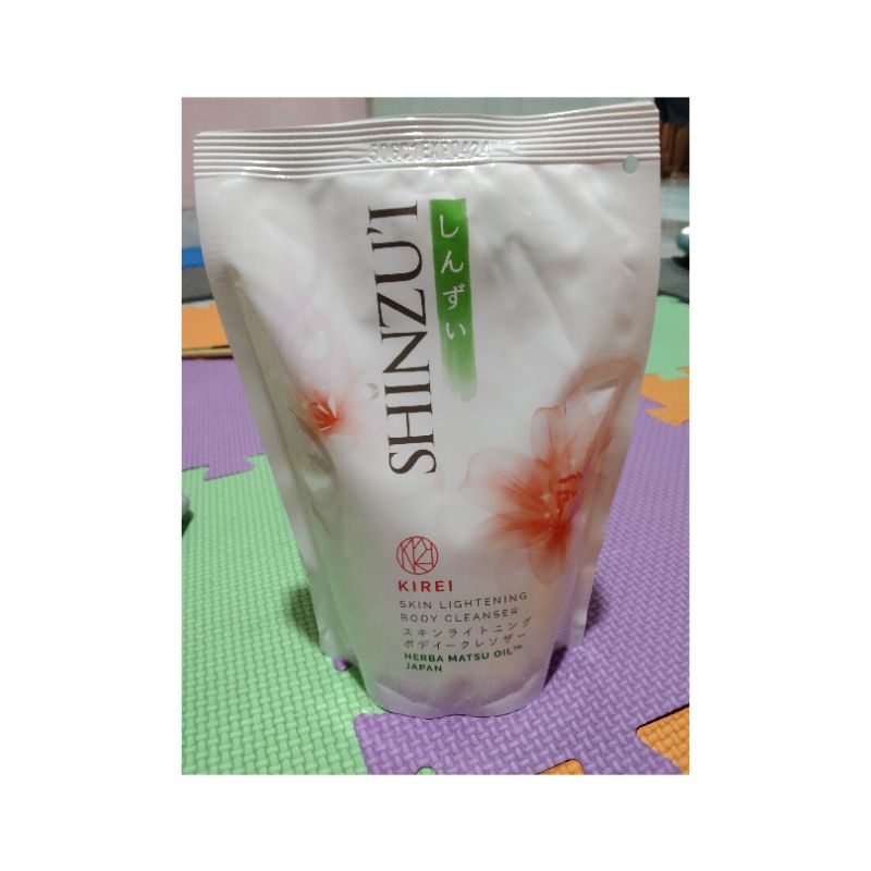 SHINZUI Skin Lightening Body Cleanser Reffil 420ml