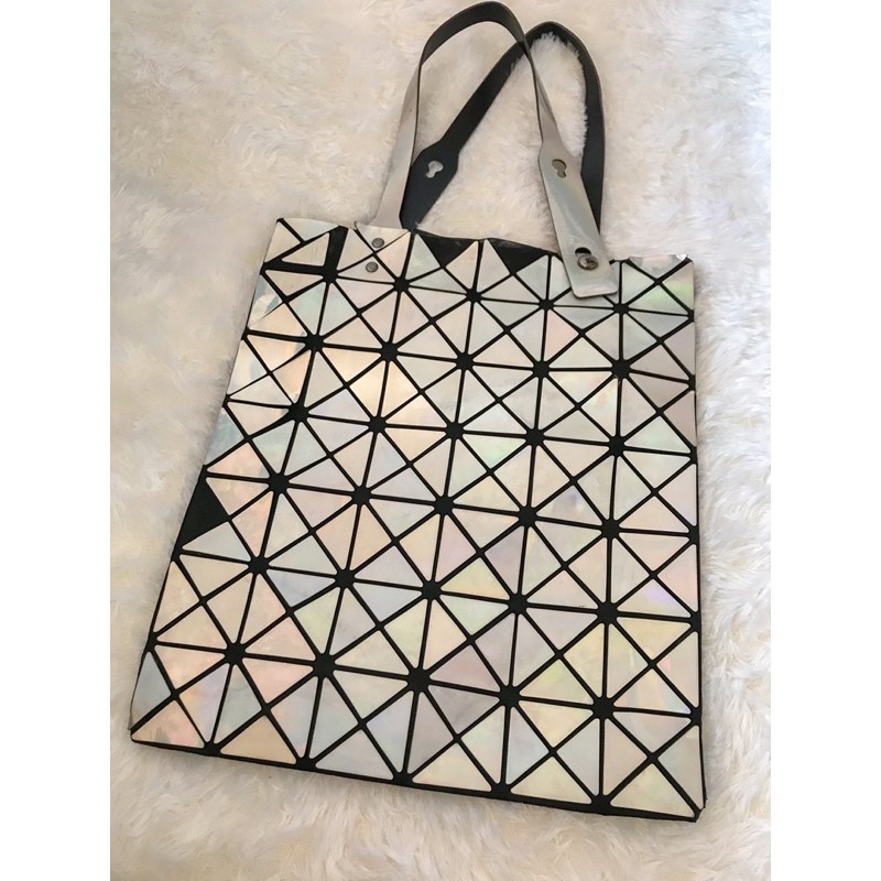 [preloved] BAO BAO Issey Miyake Metalic 6x7 Panel