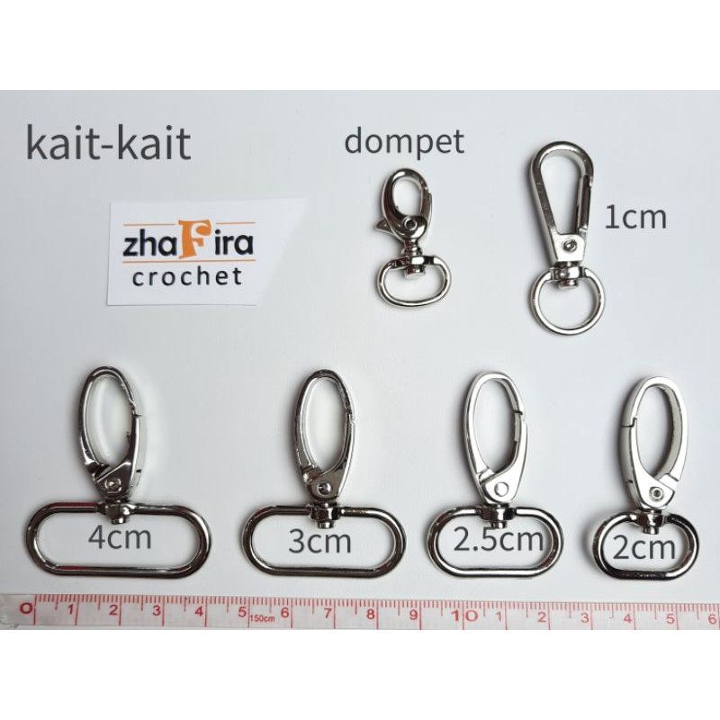 Kait tas. Handle tas besi, warna nikel.