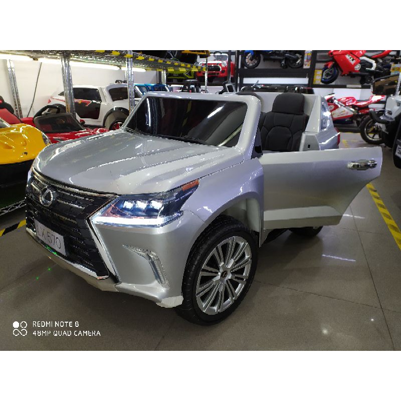 Mobil Aki Anak Lexus LX570 Paint Silver