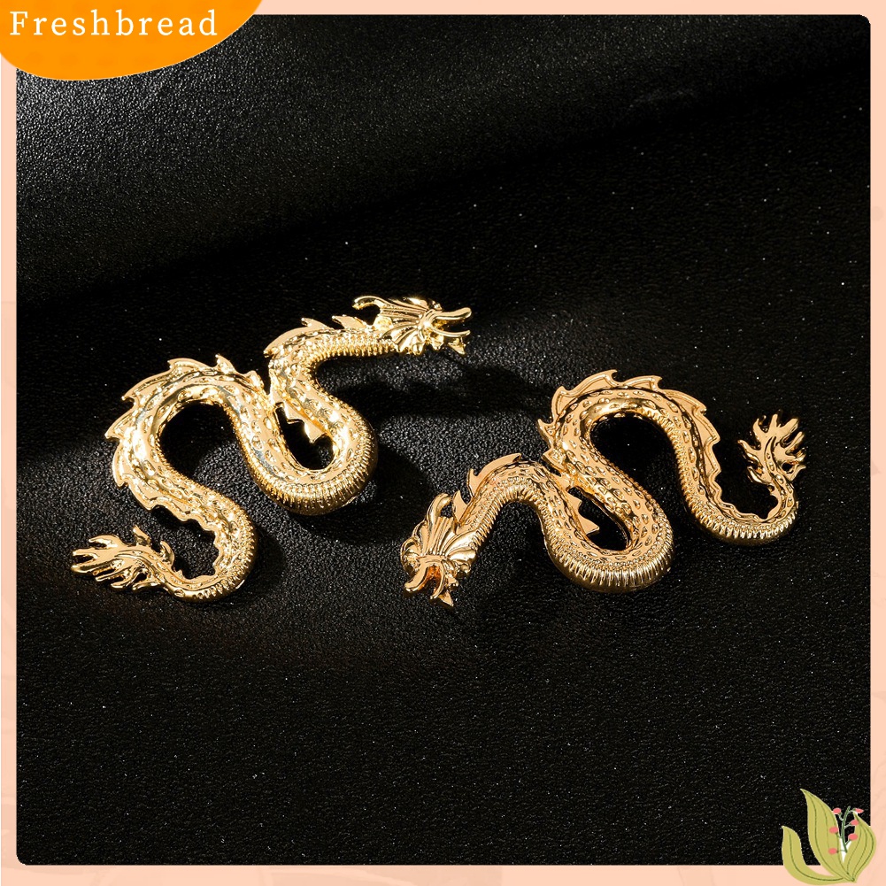 [TERLARIS]Stylish Women Curved Dragon Shape Alloy Ear Studs Earrings Party Jewelry Gift