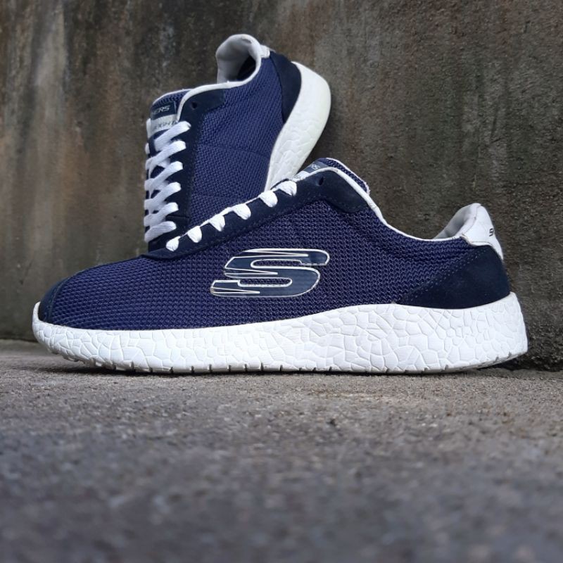 Sepatu Skechers Lite Weight Navy size 39,5 fit 40