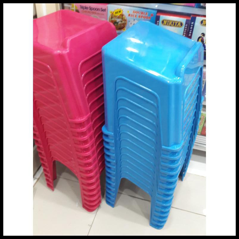 

MEJA PLASTIK SIMPLE MENGAJI WARNA PASTEL BEST SELLER