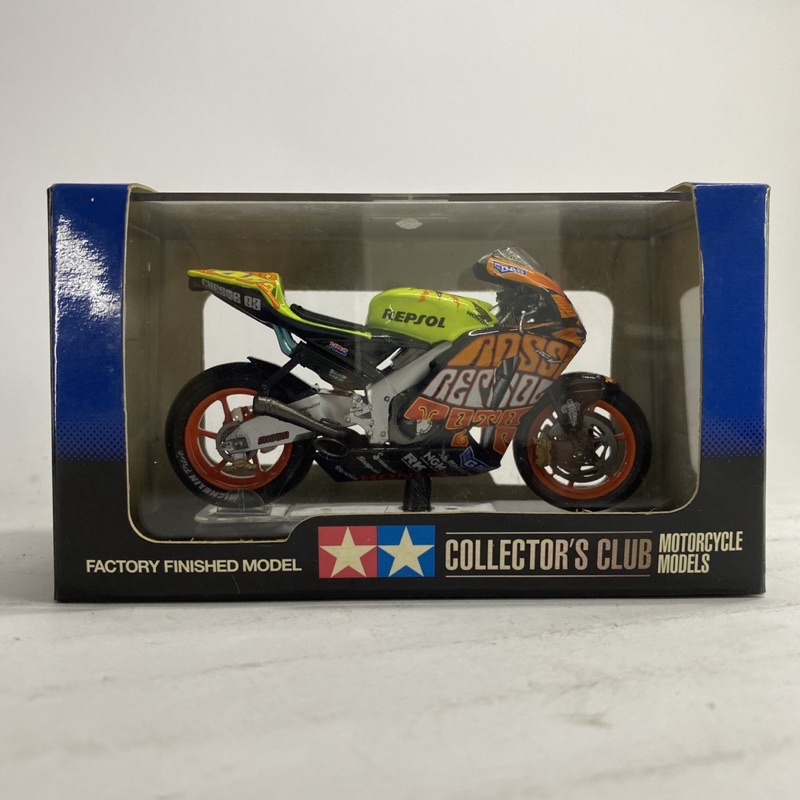 Diecast Tamiya HONDA RC211V Valencia GP 2003 -  Valentino Rossi
