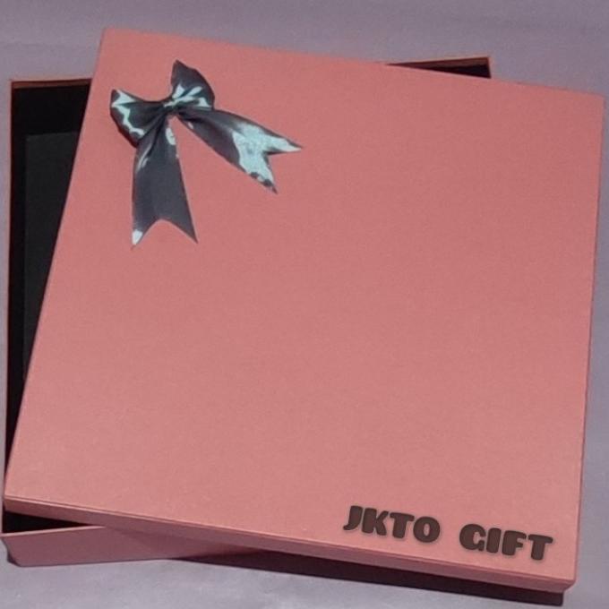 

[COD] kotak kado gift box handmade (45x45x8) cm [COD]