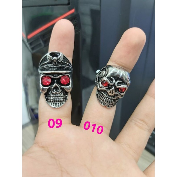 cincin titanium asli/cincin pria terlaris/cincin tengkorak