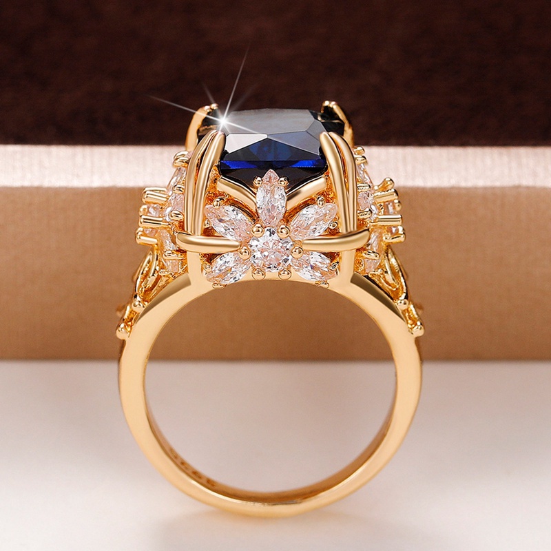 Cincin Desain Bunga Warna Biru Tua Untuk Wanita