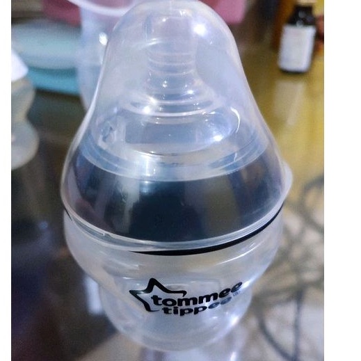 2 pcs- Botol Tommee Tippee Closer to Nature  150 ml Preloved