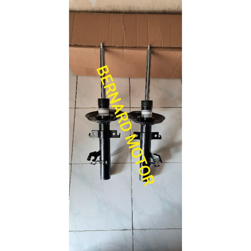 Shock breaker depan nissan Xtrail T32 sepasang