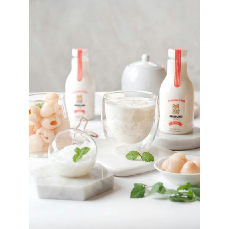 

Konnyaku and Milk - Lychee