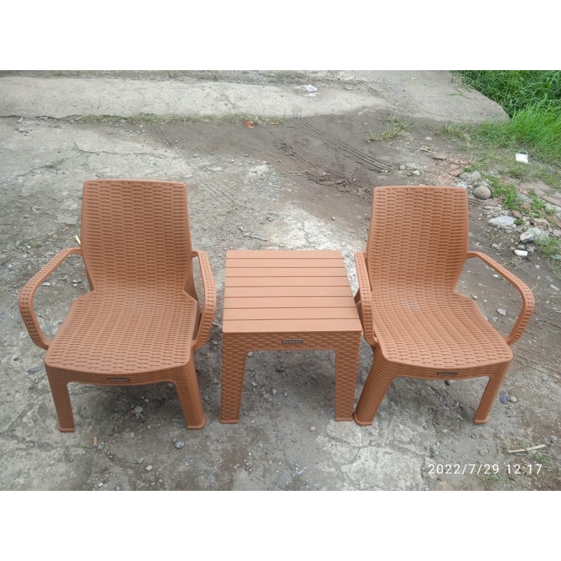 kursi teras napoli 2 kursi 1 meja