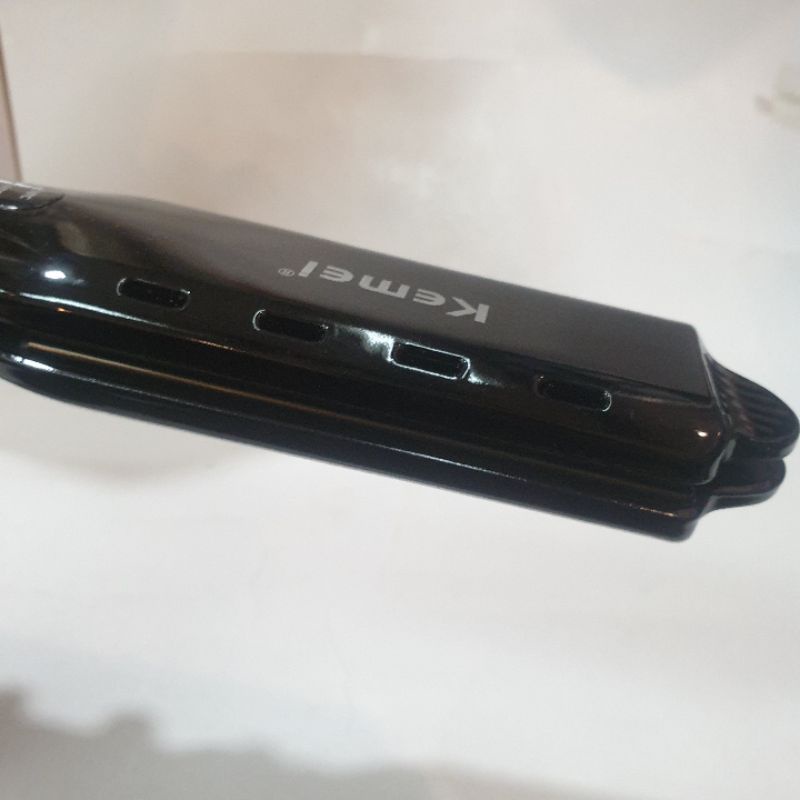Alat Catokan Kemei Rambut Plat Besar Km9939 Hair straightener Profesional Salon Lurus 9939