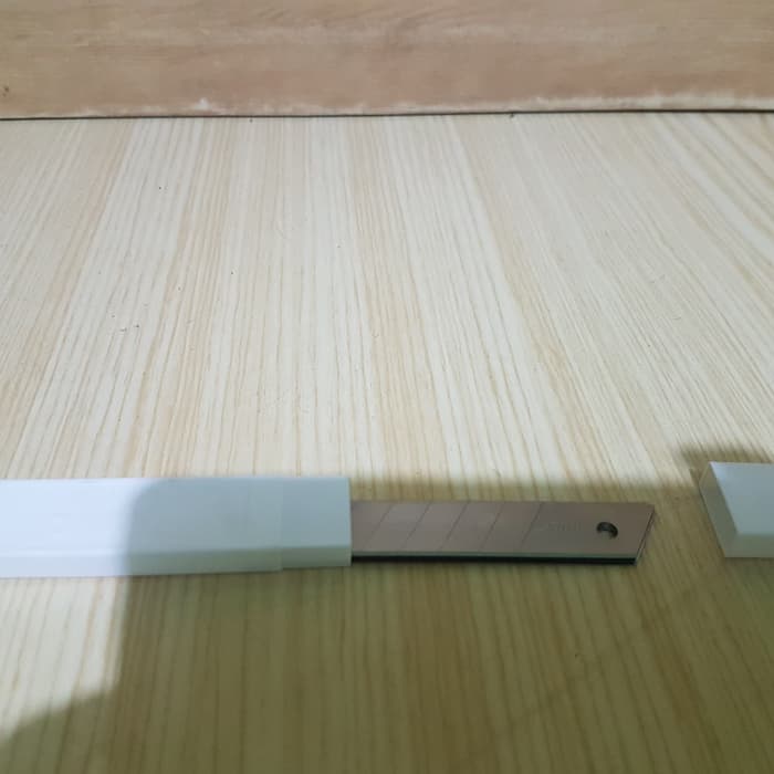 

Refil isi cutter L-500 ISI 5 PCS - Joyko